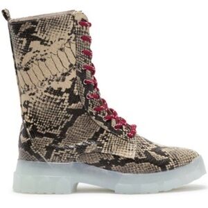 NWOT Cape Robbin Unisex faux Snakeskin 10” Boots sz 9/Men 7